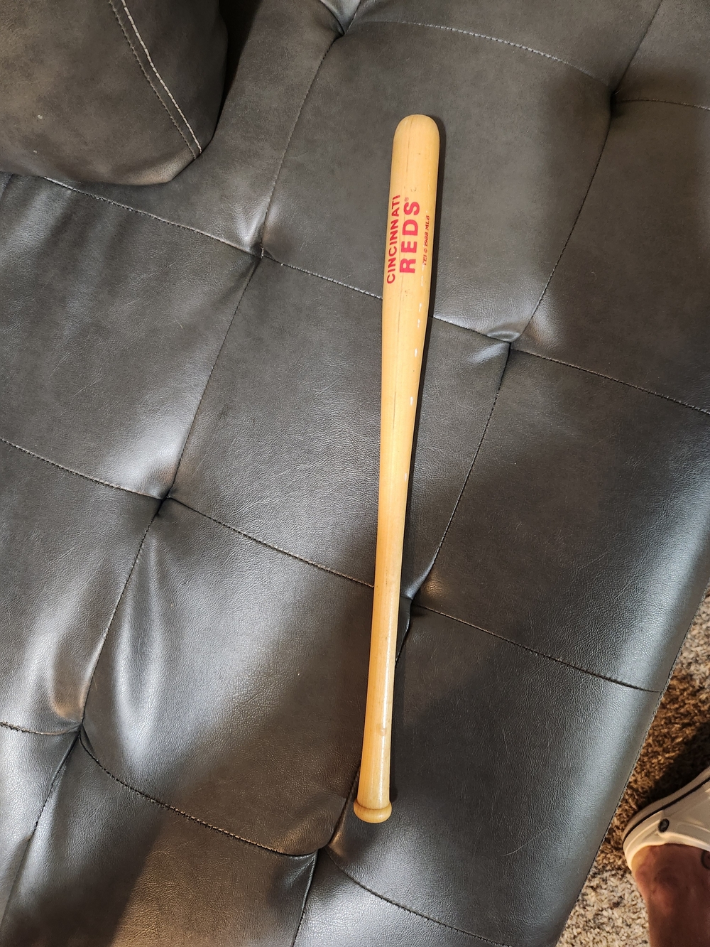 1988 MLB Cincinnati Reds Natural Wood Mini Bat with Red Team Lettering